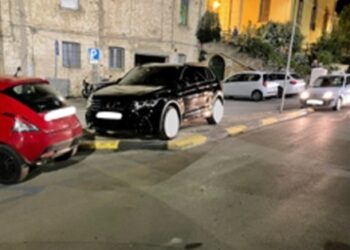 Europa Verde: «adottare un piano traffico contro la sosta selvaggia in centro»