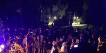 Fate, gnomi e folletti: alla villa comunale si accende la magia con “La notte di Santa Claus”