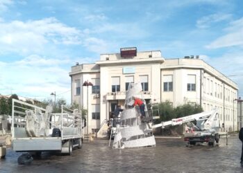 Fossacesia: sabato 3 verranno accesi l’albero e le luminarie natalizie