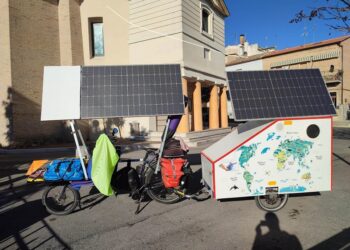 Dalla Germania con la bici fotovoltaica: giro d’Europa in solitaria fa tappa a Vasto