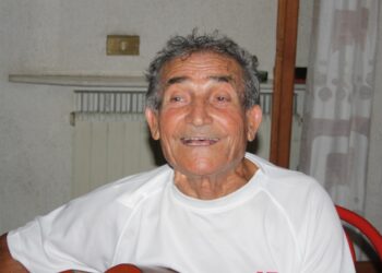 Dieci anni senza il Cavaliere, il cantore della vastesità: riempiva la città di allegria