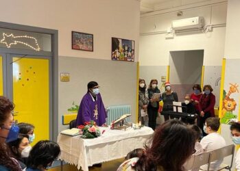 È Natale anche per i bimbi di Pediatria del “Renzetti”