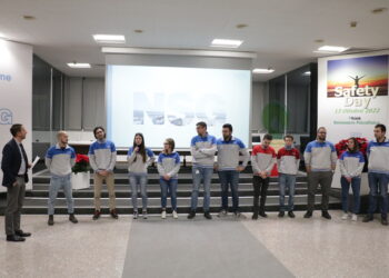 Torna l’incontro natalizio alla Pilkington: premi ai giovani meritevoli e ai dipendenti