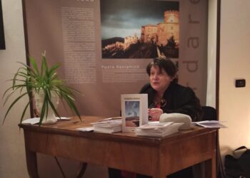 A Palmoli presentato “Geografie emozionali”, libro di poesie di Giusy Carminucci