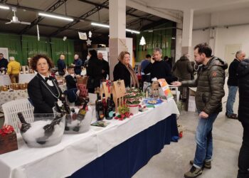 Nel mercato Santa Chiara al via la due giorni dedicata a vino e prodotti tipici
