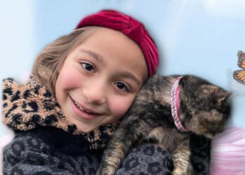 Una città in lutto per Pamela: «Addio piccolo angelo, ci mancherà il tuo sorriso»