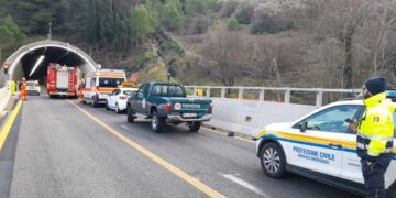 Simulazione d’incidente autostradale: esercitazione tra 118 ed enti di soccorso
