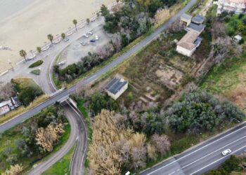 Vasto Marina, un parcheggio al posto della sottostazione elettrica abbandonata