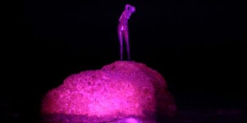 Cento giorni dalla partenza del Giro d’Italia, la Bagnante si illumina di rosa