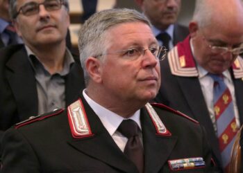 25 anni a Vasto, il luogotenente Castrignanò va in congedo. Menna: «Ci mancherai, la città ti è grata»