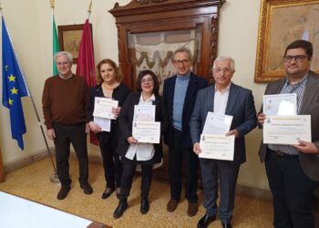 Dal Comune un buono da 250 euro per i comprensivi scolastici