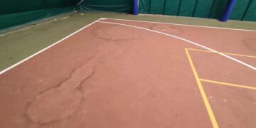 «La neve ha danneggiato il campo coperto perché la manutenzione è assente»