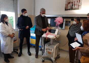 Nuovo ecografo donato al reparto di Chirurgia senologica