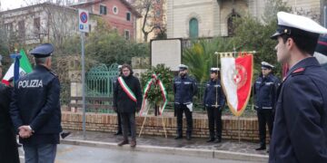 Vasto, la commemorazione al cippo del campo di Istonio Marina