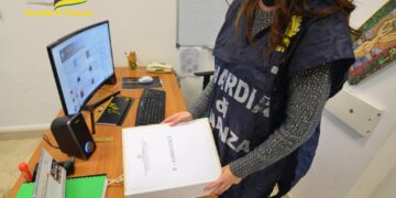 Coupon per le visite venduti online senza fattura: medico incassa 80mila euro