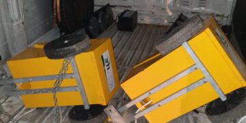 Furto di semafori sulla ss16, ladri scoperti da una guardia giurata