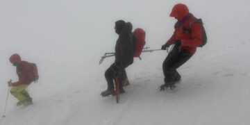 Il monito del soccorso alpino: «In montagna solo con attrezzature adeguate»