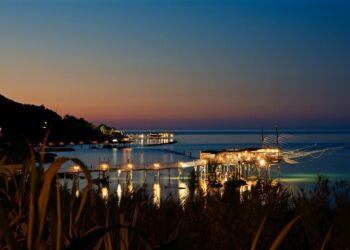 Meno 100 giorni al Giro d’Italia, i trabocchi s’illuminano di rosa