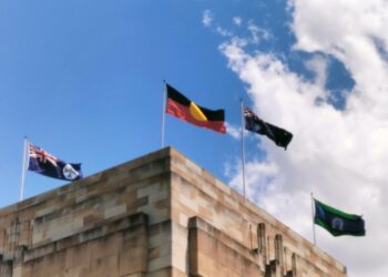 Quante bandiere ufficiali ci sono in Australia?