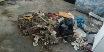 Case popolari di Punta Penna, non c’è pace per gli evacuati: tanti problemi negli alloggi provvisori