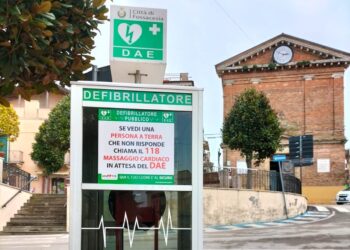 A Fossacesia a lezione per imparare ad usare un defibrillatore