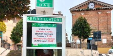 A Fossacesia a lezione per imparare ad usare un defibrillatore