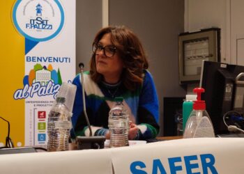 «Io, vittima di bullismo da tutta la classe. Per mesi ho creduto di chattare con una ragazza»