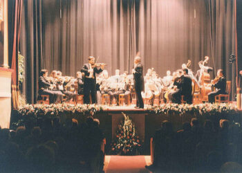 Venticinque anni fa la prima dopo i restauri del teatro Fenaroli