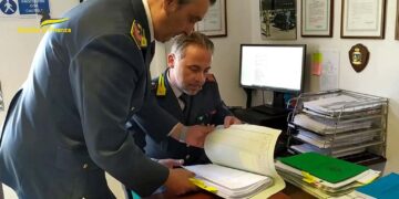 Lavoro nero, la guardia di finanza scopre 32 irregolari impiegati nelle onoranze funebri