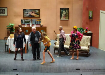 La compagnia “I Marruccini” per il nuovo appuntamento dialettale al Fenaroli