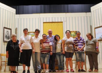 Con “Natale In” si chiude la rassegna di Teatro Dialettale al Fenaroli