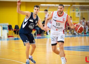 L’Unibasket Lanciano apre la fase ad orologio in casa de L’Aquila