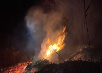 Secondo incendio della giornata nel Vastese: vigili del fuoco intervengono a Pollutri