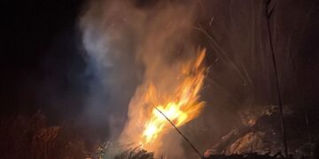 Secondo incendio della giornata nel Vastese: vigili del fuoco intervengono a Pollutri