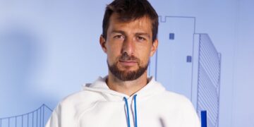 Festa del papà, Airc: «Importante la prevenzione con abitudini salutari e diagnosi precoci»