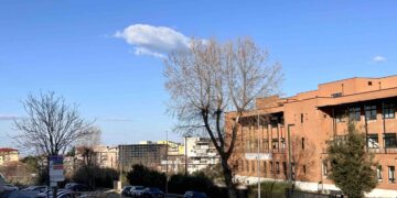 Una nuova strada per snellire il traffico delle scuole