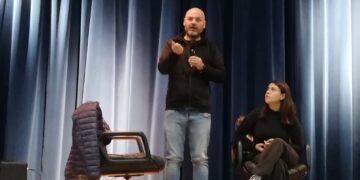 «Non voglio che le mafie si prendano il mio futuro», Ciro Corona incontra gli studenti del Classico