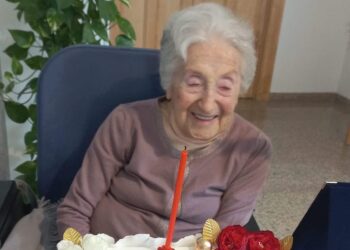 I cento anni di Ester Stella, la cappellaia nel cuore dei vastesi