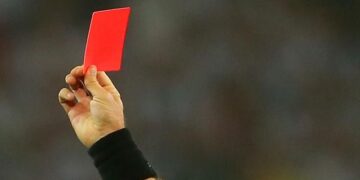 Violento schiaffo in volto all’arbitro: maxi squalifica nella Terza Categoria vastese