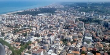 Nuova Pescara, la fusione dei tre comuni slitta al 2027
