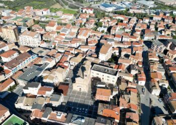 Spopolamento e “serrande abbassate”: nel Vastese oltre 30mila case inabitate