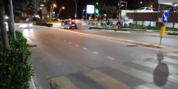 Attraversamenti pedonali rialzati diventano barriere architettoniche per le sedie a rotelle