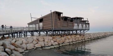 Ultimi ritocchi al trabocco “Diamante” di San Salvo, ad aprile l’apertura