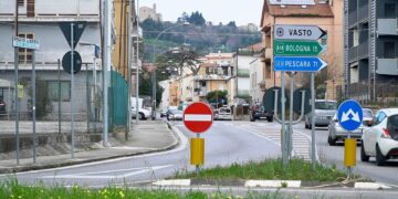 Rumori di tir h24, le notti insonni dei residenti di Vasto Marina