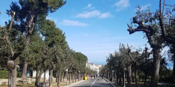 Dopo un mese e mezzo riapre la villa comunale di Vasto