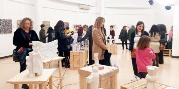 Inaugurata a San Salvo “Ritratto di donna”: in mostra le opere di sei artiste