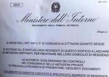«Controlli delle autorità negli appartamenti», ma il cartello è un tentativo di truffa