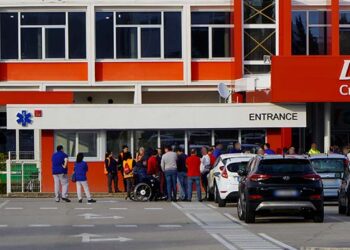 Denso, allarme incendio in fabbrica, operai evacuati