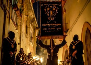 Con le solenni processioni si entra nel vivo della Settimana Santa