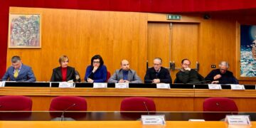 Pasticcio Casa della Comunità, in consiglio manca il numero per l’immediata eseguibilità